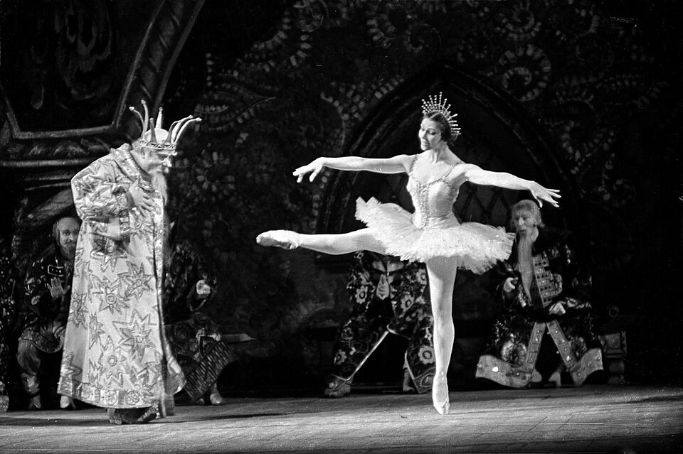 Carmen Suite: immagine storica o di scena