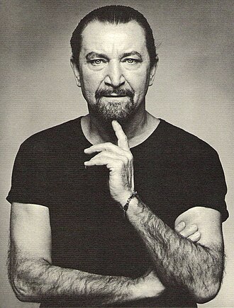 Ritratto di Maurice Béjart