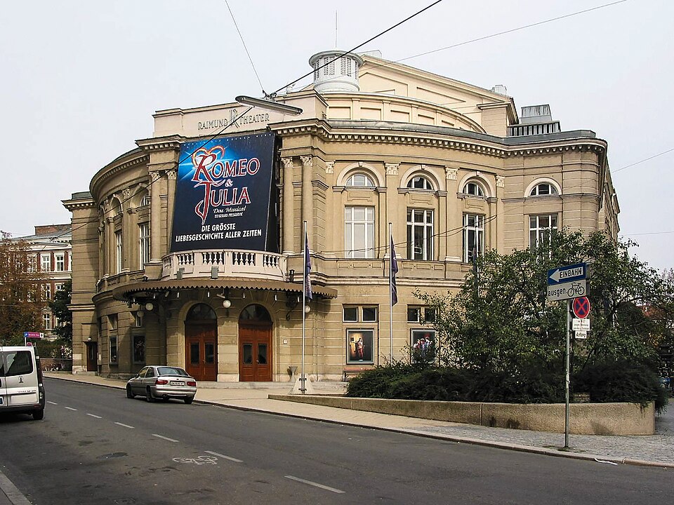 Raimund Theater